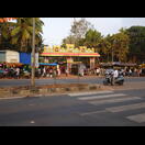 Zur „Nacht des grossen Shiva“, Maha Shivaratri, besuchen viele Hindus die Tempel